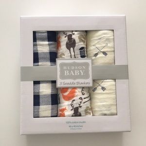 Hudson Baby Muslin Swaddles 46x46 Buffalo Plaid
